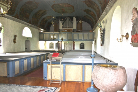 Femsjö kyrka