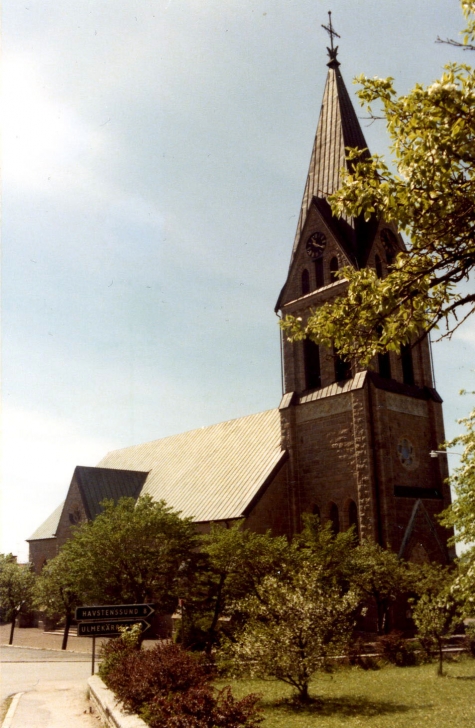 Grebbestads kyrka