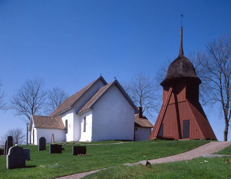 Vårkumla kyrka