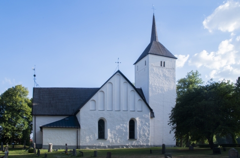 Överselö kyrka