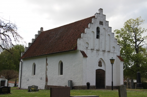 Hyby gamla kyrka