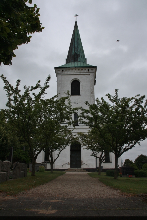 Kverrestads kyrka