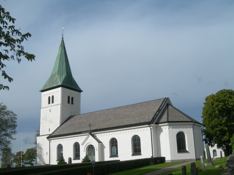 Fivelstads kyrka