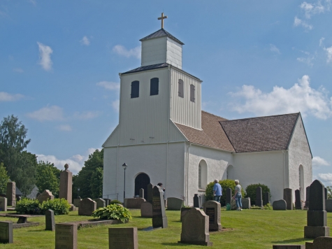 Tönnersjö kyrka