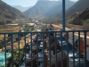 Utsikt från vår terrass åt hotellets ena sida (det ligger längs berget).