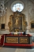 Glasmålning ovanför altartavlan