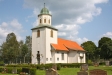  Kyrkan från kyrkogården.