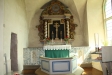  Altartavlan är från slutet av 1600-talet.