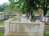 Sagerska släkt/familjen har en egen kyrkogård på kyrkogården på hedersplats vid kyrkan.  