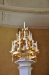 Närbild på en av de magnifika ljusstakarna/pelarna i koret
